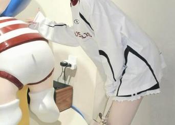 秀人网 – 李雅柔182CM全新棉袜图包更新，瞬间提升你的生活品味与美感！.txt