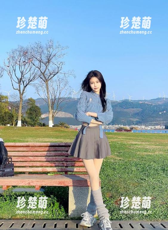秀人网 - 林昔予yorki泳装写真合集，沉浸在她阳光与海浪交织的美好资源中.txt