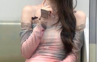 秀人网 – 果儿celia泳池写真作品欣赏：每一张图片都是夏日的梦幻.txt