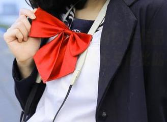 秀人网 – 熊吖BOBO全新内衣作品更新:时尚与可爱并存,打造无与伦比的视觉盛宴!.txt