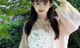 秀人网 – 走进教室，观看熊小诺写真合集，探索她的独特魅力！.txt