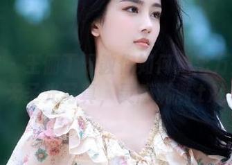 秀人网 – 王俪丁呀教你如何拍出万圣节的无圣光写真，灵感满满.txt