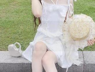 秀人网 – 让我们一起沉醉在白甜的旅拍写真分享中，感受美的魔力.txt