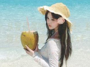秀人网 – 从容优雅的私房写真：轩轩王子精彩套装图集攻略.txt