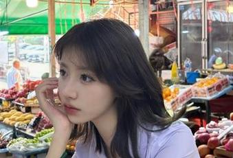 紧急企划 – 原图特辑：奶糖以短裙演绎的多样风格，令人惊艳的写真作品.txt
