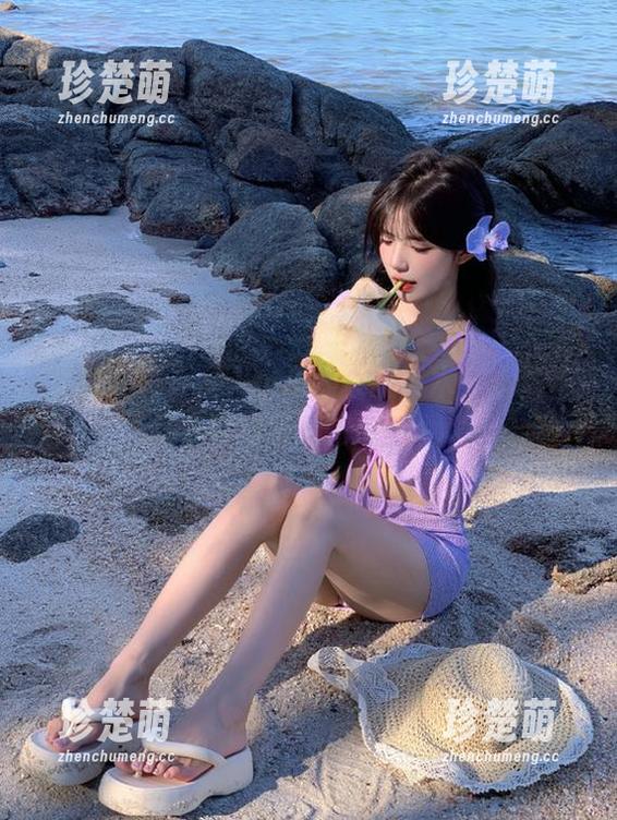 紧急企划-小恩 紧急企划 - 深入小恩的校服艺术:丰富作品集与难忘原图揭秘.txt