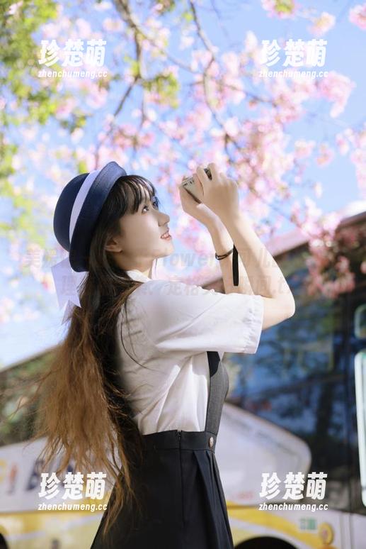 美媛馆 - 醉心于Flower朱可儿的私拍大理旅拍图集：定格美好瞬间.txt