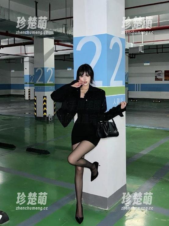 美媛馆-许诺 美媛馆 - 许诺水手服美图分享,展现少女心与海洋的浪漫完美交融.txt