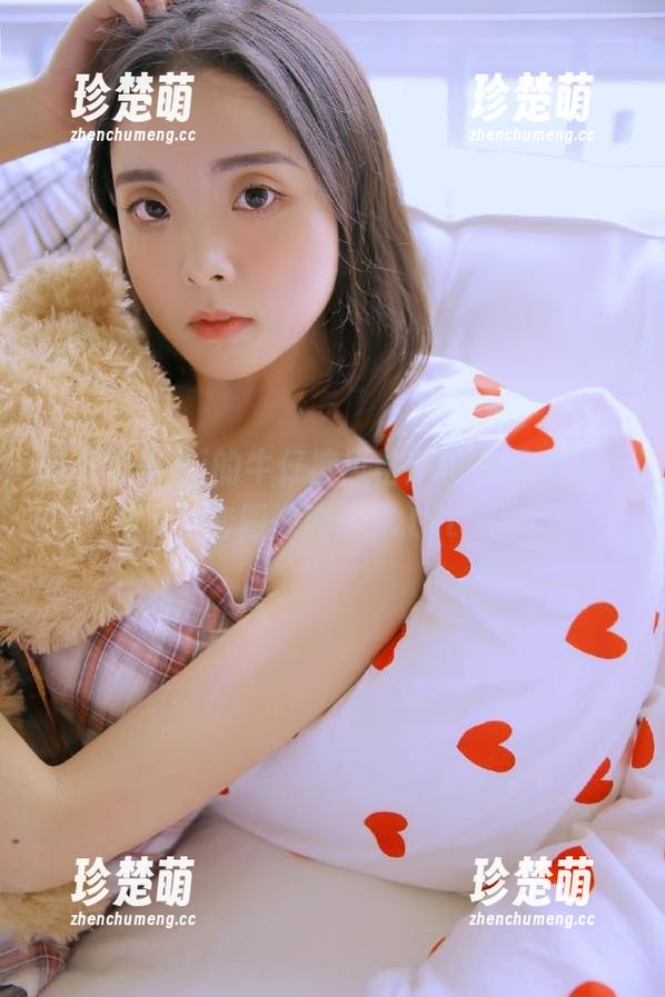 蓝小沂KiKi 蓝小沂KiKi的牛仔裤风格解析,超多资源套图一网打尽.txt