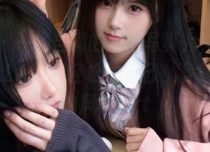 蜜桃社 – 一场自嘲的吊带写真秀，韵莉娜VANILLA教你轻松做自己，下载体验我的风格.txt