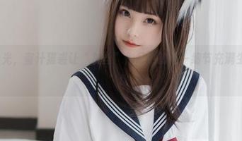透过无圣光，蜜汁猫裘让“灰丝”作品中的每一细节充满生命感.txt