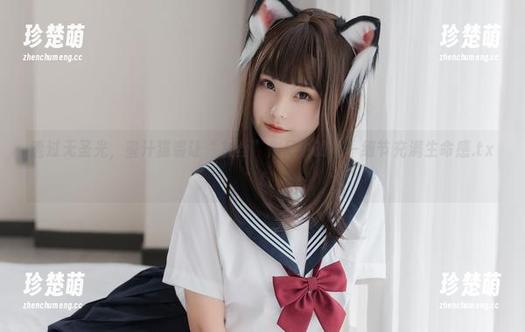 透过无圣光，蜜汁猫裘让“灰丝”作品中的每一细节充满生命感.txt