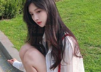 觅芙少女 – 花花呈现的天使风采：绝美写真作品集原图一次看个够！.txt