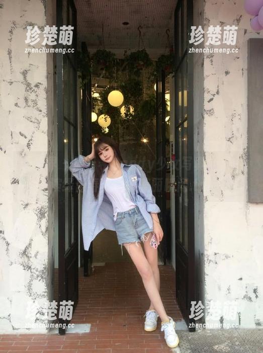 语画界 - 周于希Sandy少女写真全集：演绎青春梦幻的美丽瞬间.txt