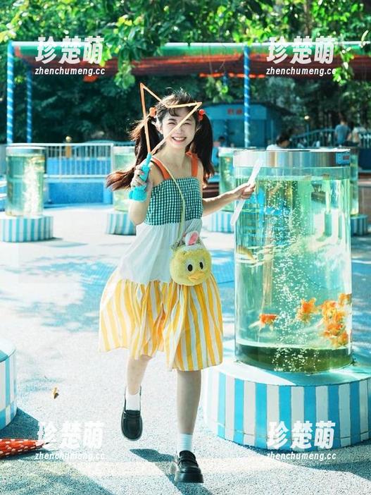 语画界-蜜桃酱 语画界 - 免费获取蜜桃酱婚纱写真图片,让爱情在照片中绚烂绽放!.txt