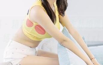 轰趴猫 – 精致苏小暖连体衣私拍美图，洗练风格引领时尚潮流！.txt