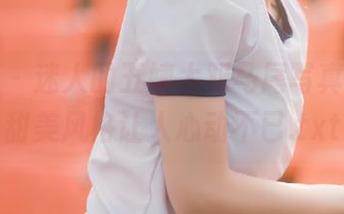 微密圈 – 迷人的五姨太双马尾写真更新,甜美风格让人心动不已.txt
