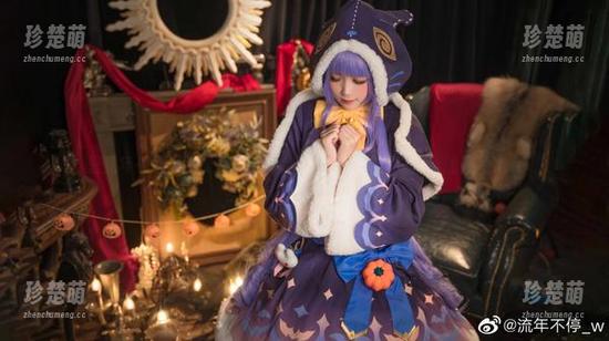 里见年一奶牛少女写真合集：与你共享梦想与青春的照片.txt