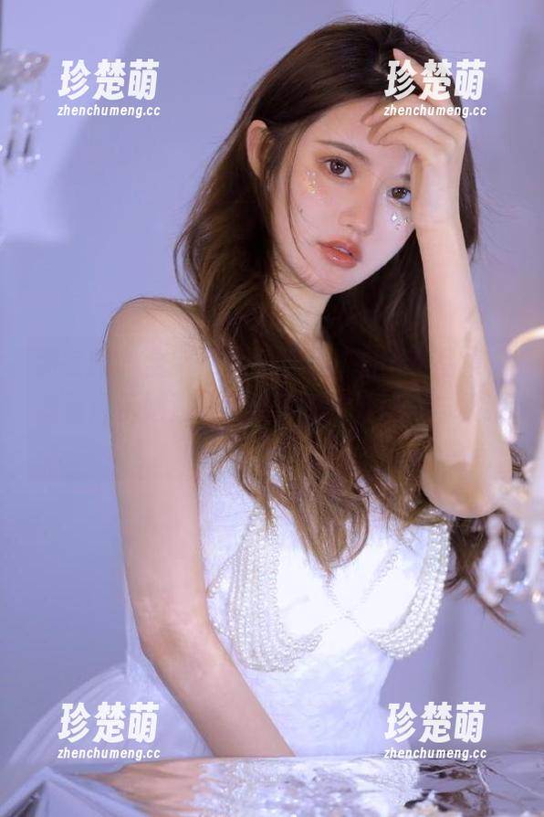 金希儿 微密圈 - 全新视角看金希儿和服作品集,高清展示她对传统服饰的独到理解与极致呈现.txt