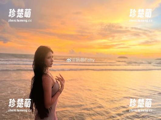 阮邑Fairy 执着于真实的阮邑Fairy:无圣光爱宕作品传递的情感瞬间.txt