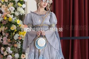 阿包也是兔娘最新套装图集，让你感受时尚与优雅的完美结合.txt