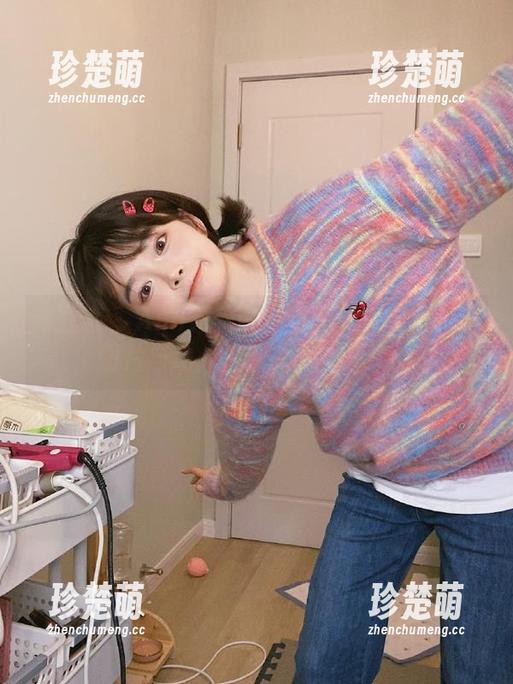 青豆客-Ann尤美 青豆客 - Ann尤美办公室写真特辑:精美图片与动人原图一起来看.txt