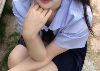 青豆客 – 高清写真大片:战姝羽Zina与学妹共塑校园青春的唯美底色.txt