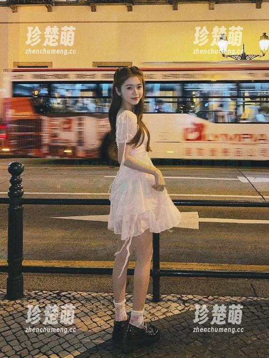 魅妍社-Angela小热巴 魅妍社 - Angela小热巴海边写真新图集上线,每一张都是夏日的美丽瞬间.txt