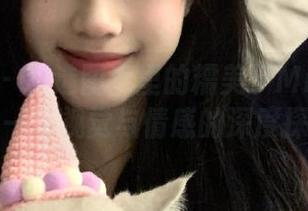 魅妍社 – 精选图库里的糯美子Mini黑白写真：一场视觉与情感的深度探索.txt