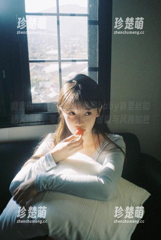 黎允熙baby 微密圈 - 最新展现黎允熙baby裤里丝的迷人图片,带你进入一个时尚与风格的世界!.txt